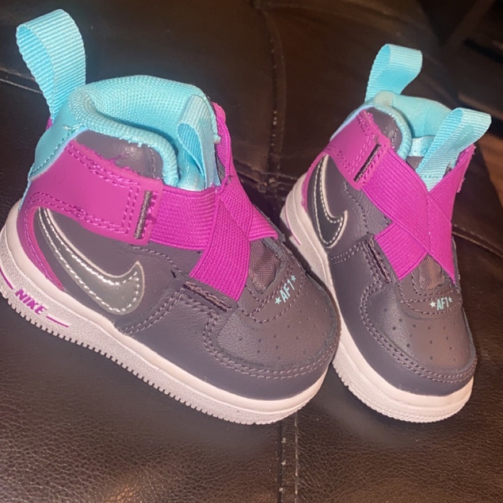 Infant shoes